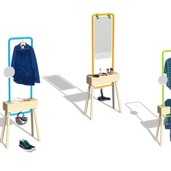 Garderobe / Stiller Diener / Schminktisch Holzbock