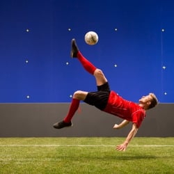 präzisionskick rückfall fussballer bluescreenproduktion dresden