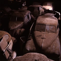 autofriedhofscheunedoppelt