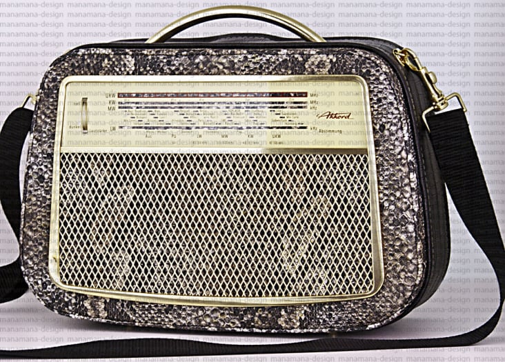 Akkord U 60 Radiohandtasche Schlange Kroko schwarz quer