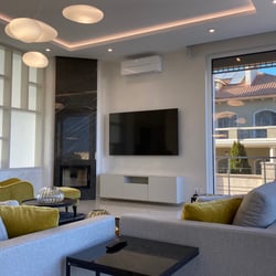 Kamin Lounge