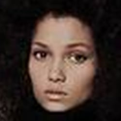 Make-up/Hair/ Produktion: Isabell von Ohlshausen