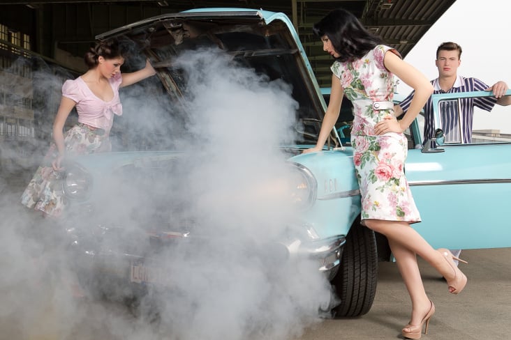 Lena Hoschek Fashionshooting am Flughafen Tempelhof