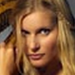Dieses Bild ist aus meiner Akt Fotostrecke -Sensual Instruments-