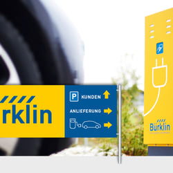 Corporate Design · Firmenbeschriftung