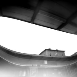 Bahnhof.