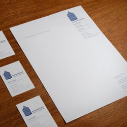 Logo und Geschäftsausstattung für eine Anwaltskanzlei.