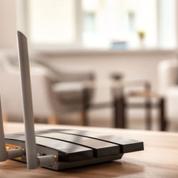Wellness Sanofit: Elektrosmog - Schritte zu einem strahlungsärmeren Zuhause
