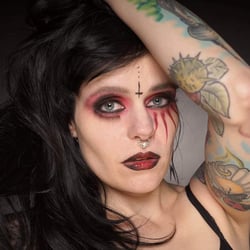 The Gothic Girl (Gruft Look) #2