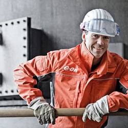 Nils Hendrik Mueller: Industry / Hamburg 2008