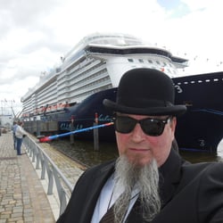 MeinSchiff 3