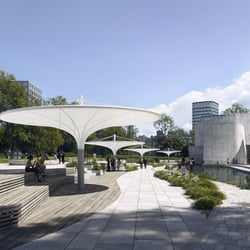 Trichterschirm als Stadtmöbel