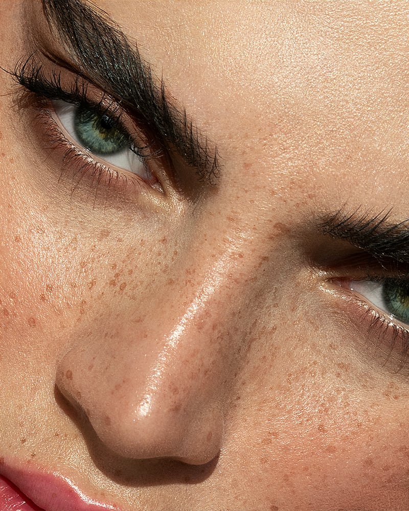 Macro Beauty — Precision Skin & Texture Retouchi