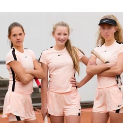 Katalog Nike 2018 – Nike Court Team Wear