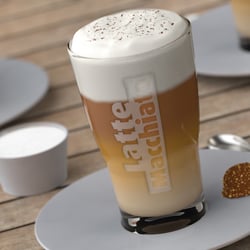 Latte Macchiato – Freie Arbeit