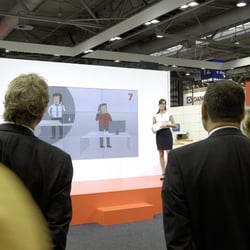 Videowall mit Erklärvideo