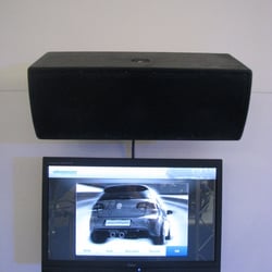 Installation der Slideshow auf der IAA 2011 – Projekt: Eisenmann IAA 2011