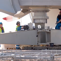 Der Rotor wird aus der Montagehalterung gelöst