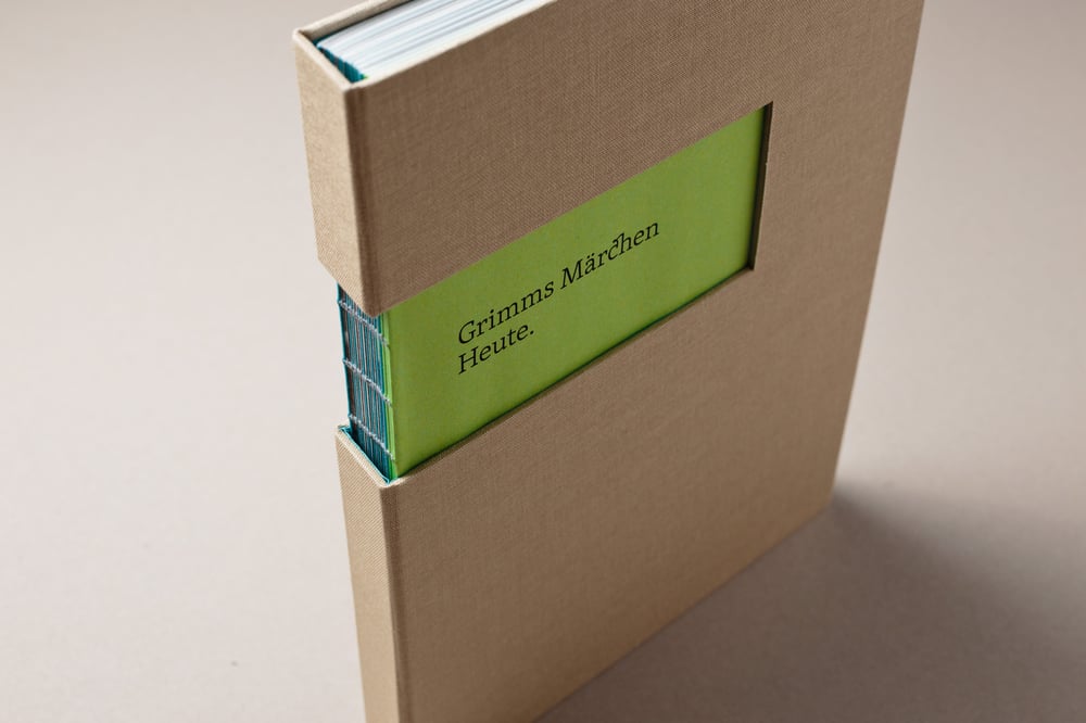 Grimms Märchen Heute. (Buchgestaltung, Fotografie)