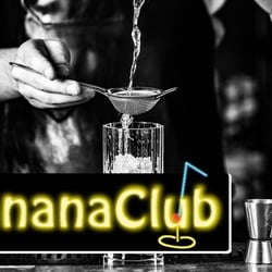 Besitzer der Cocktailbar „Banana Club“ wünscht ein neues Logo