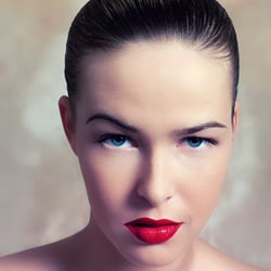 Nicole Sch. – Model
