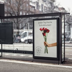 Zweites Plakat der Plakatserie mit Key Visual