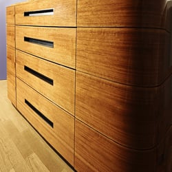 Chest of drawers