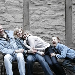 Portrait & Family On Location