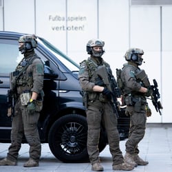 Schwerpunktkontrolle 004