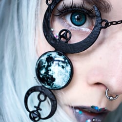 Moon Face
