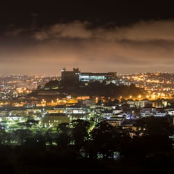 „Yaoundé @ night“ – FOTOGRAFIE