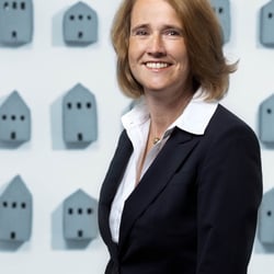 Dr. Anke Steenbock, Geschäftsführung Deutsche Bank Bauspar AG