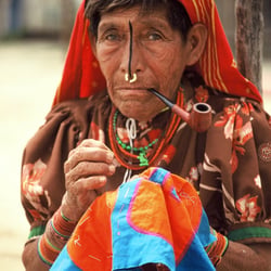 04-san-blas-woman