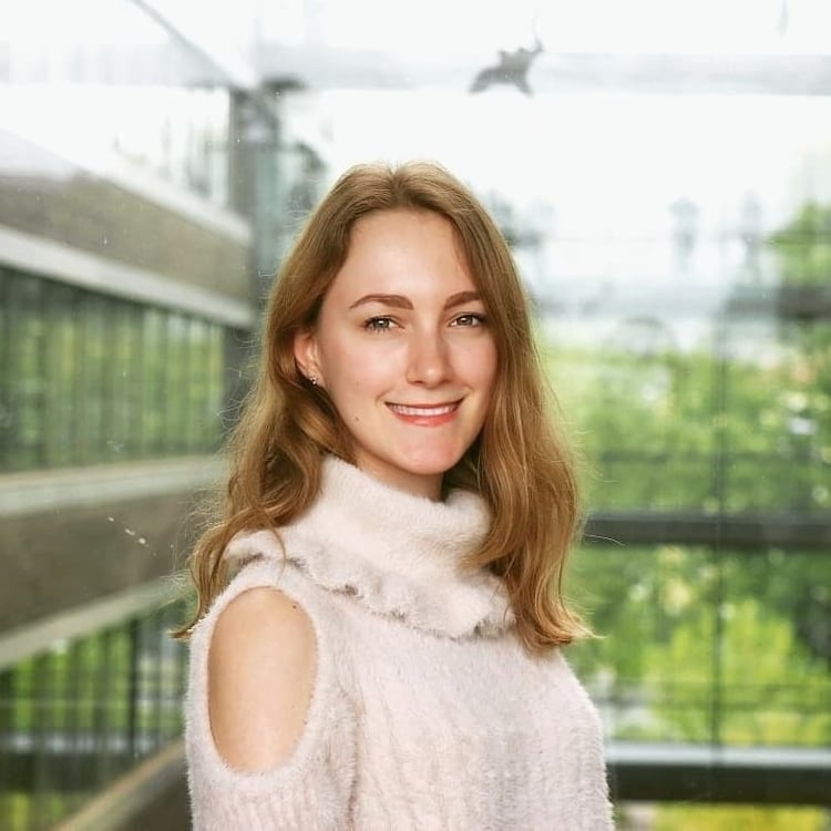 Alicja Tolay