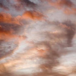 ☁