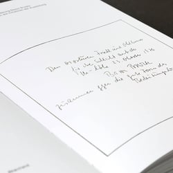 Slanted-Publishers-Das-gewoehnliche-Design-02