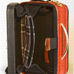 Radiohandtasche Akkord U61 schwarz-rot, Rock ’n Roll