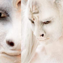 „Zufriedenheit“ – Maskenbild-Bachelorarbeit von Christina Wagner, in Kooperation mit der Theaterakademie August Everding