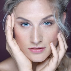 Lauren 1 ©Alanbyland.com