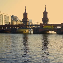 Morgen an der Oberbaumbrücke