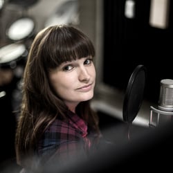 Nadine-FluxFM