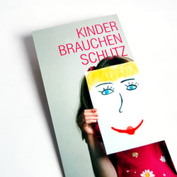 Flyer zum Kinderschutz