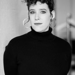 Artist portrait