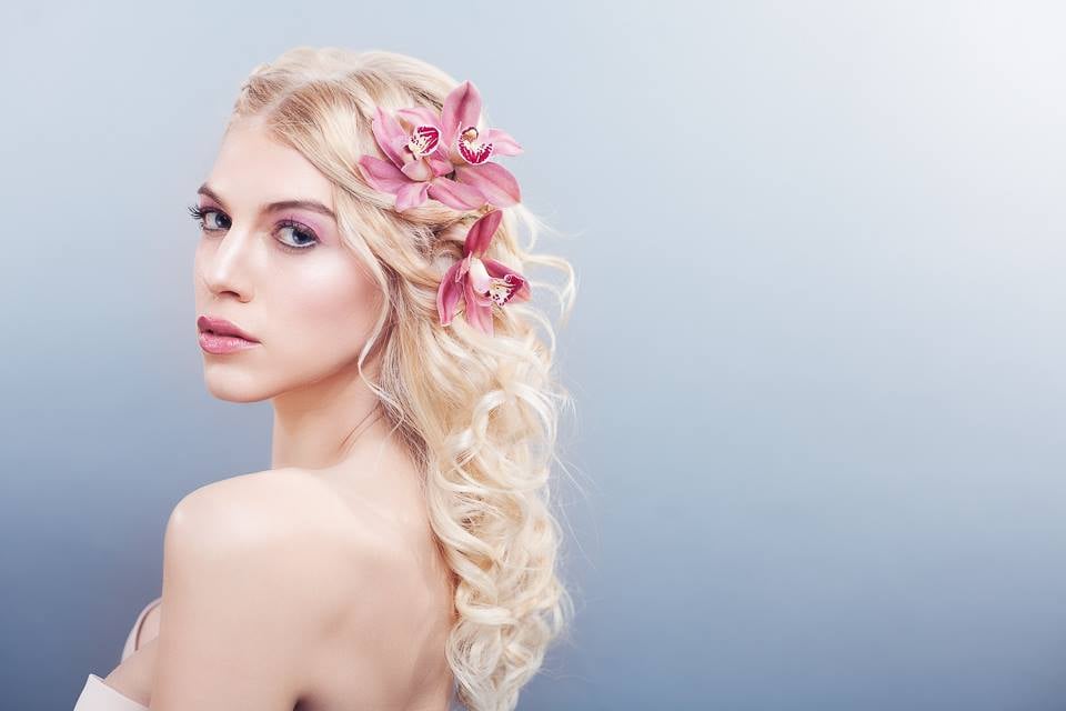 Model: CaraBelle
