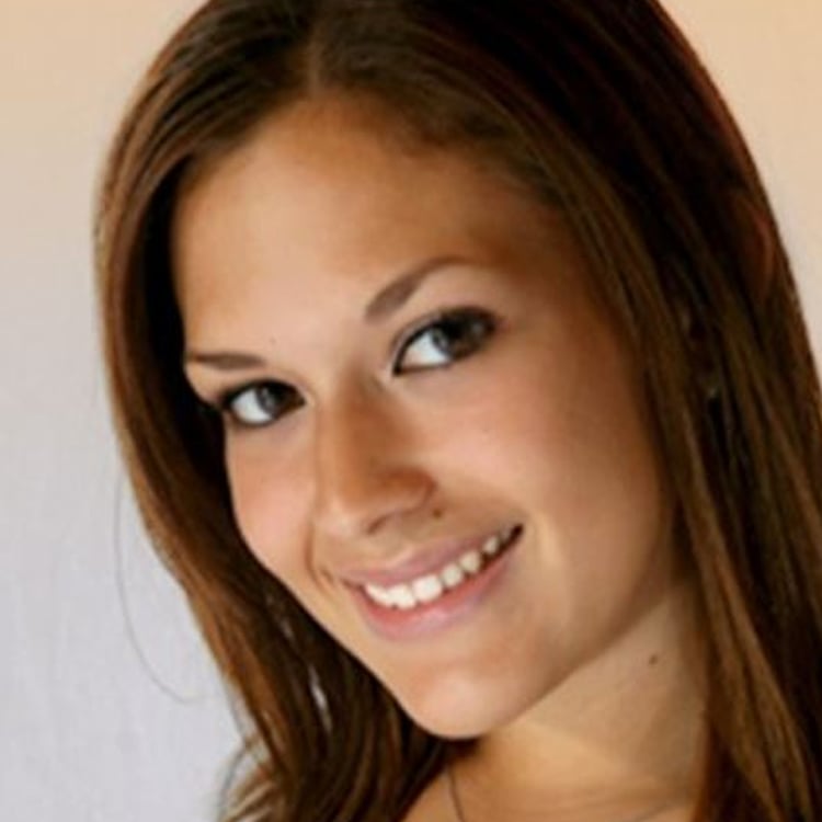 Angelika Wolf