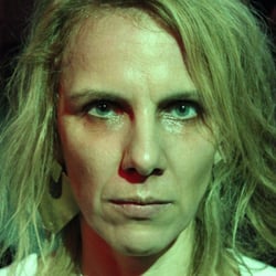 disguise make-up / drug addic