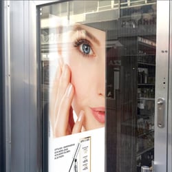 ApotCare Sommaire Schaufenster Kopie