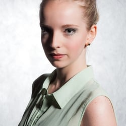 MainTopModel