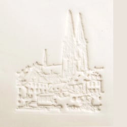 Porzellanrelief weiß ©