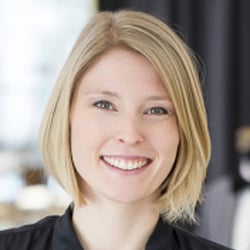 Firmenfotos einer Maßschneiderin